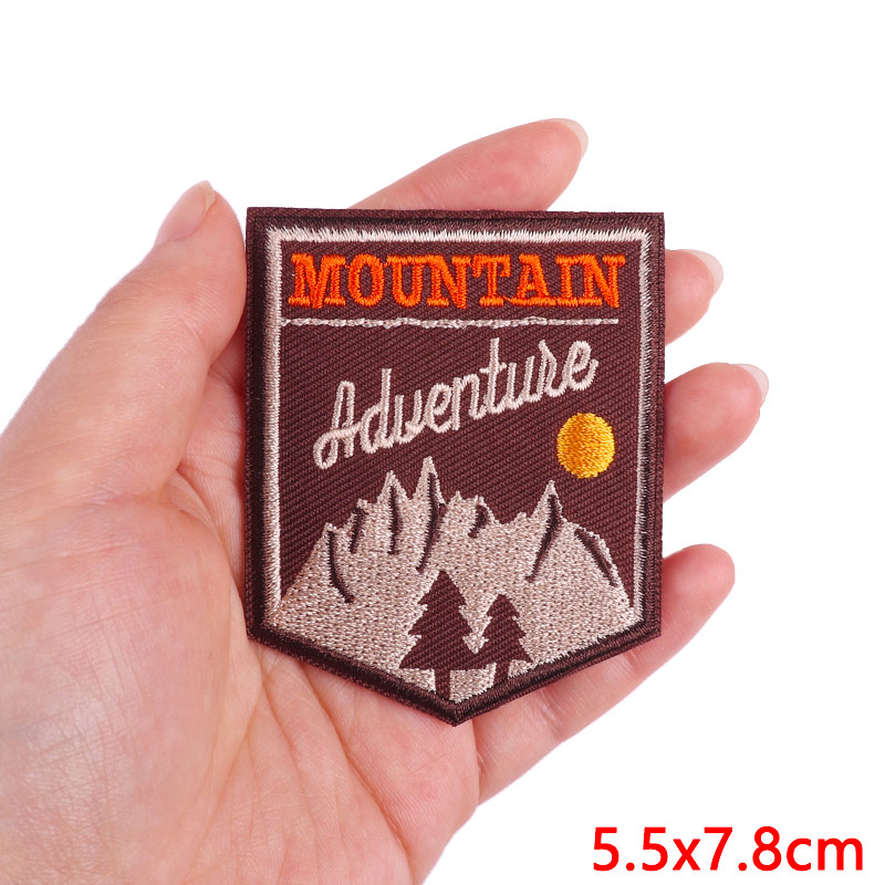Mountain Camping Adventure Emb - đánh giá và giá Velcro Sew On