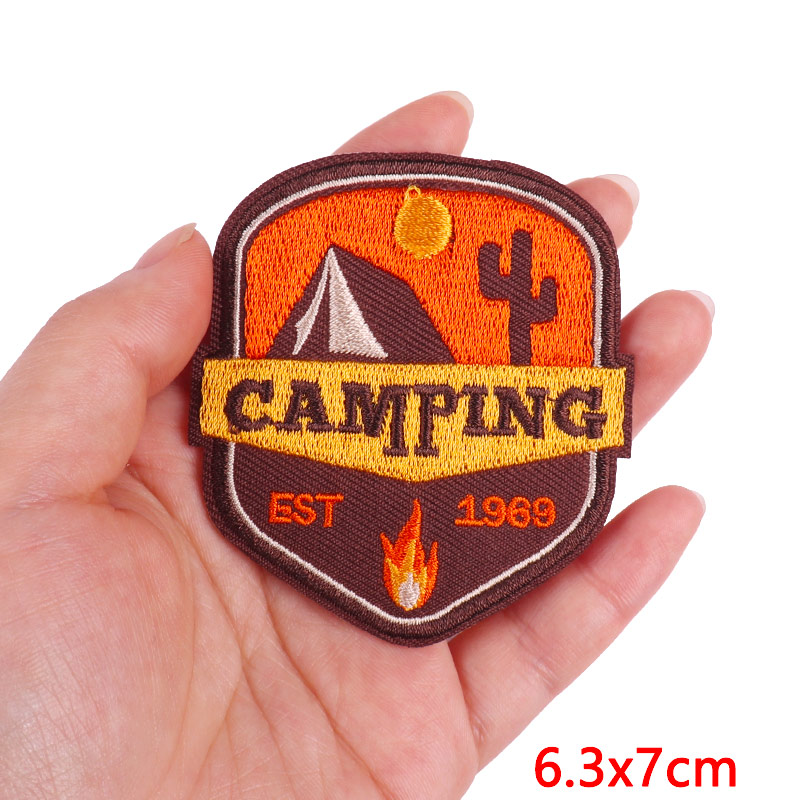 Mountain Camping Adventure Emb - đánh giá và giá Velcro Sew On